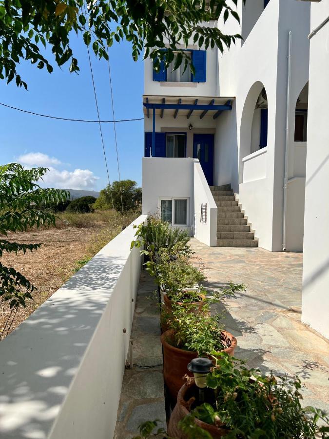 Athina Rooms Karvounades Εξωτερικό φωτογραφία