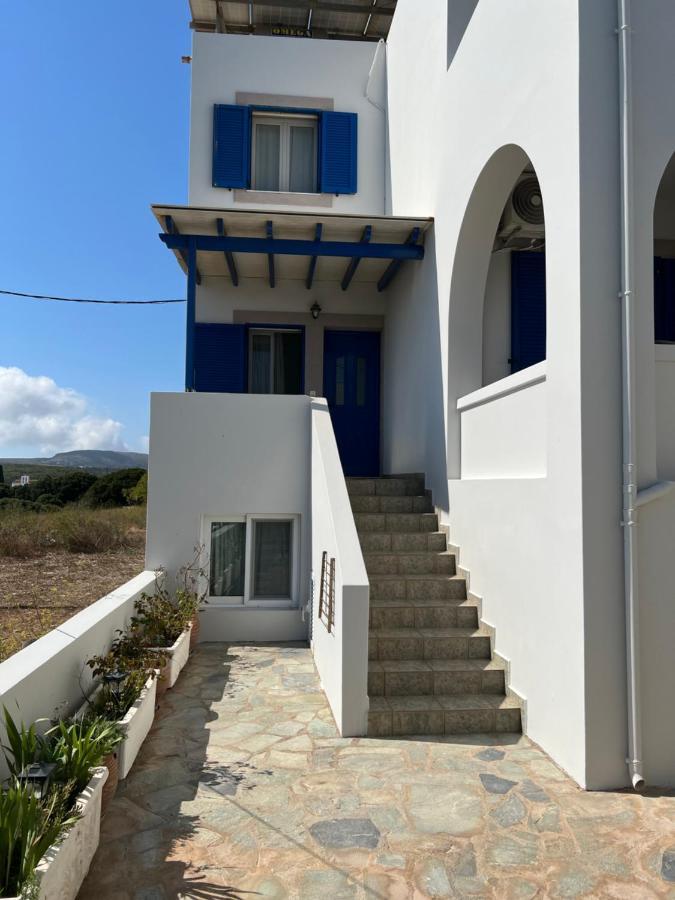 Athina Rooms Karvounades Εξωτερικό φωτογραφία