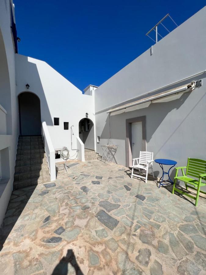 Athina Rooms Karvounades Εξωτερικό φωτογραφία