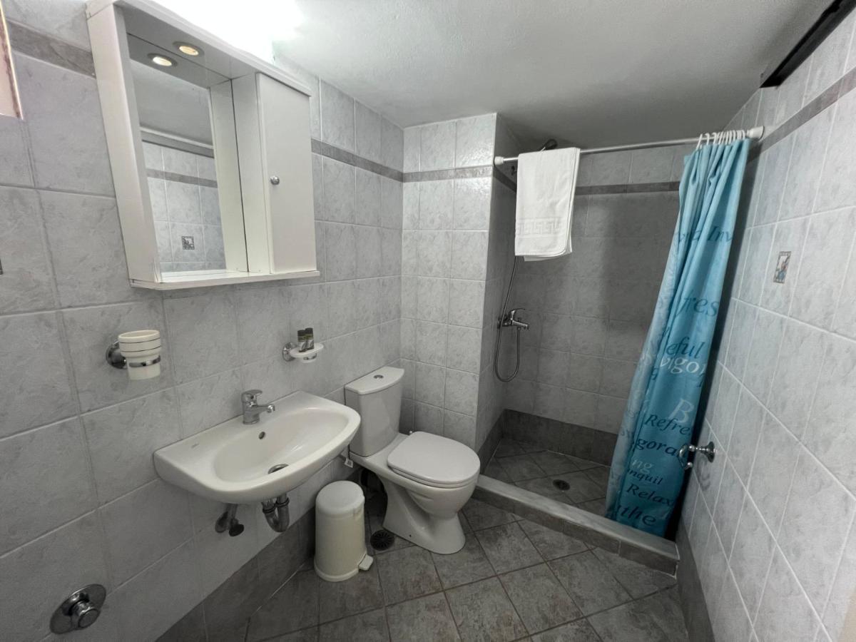 Athina Rooms Karvounades Εξωτερικό φωτογραφία