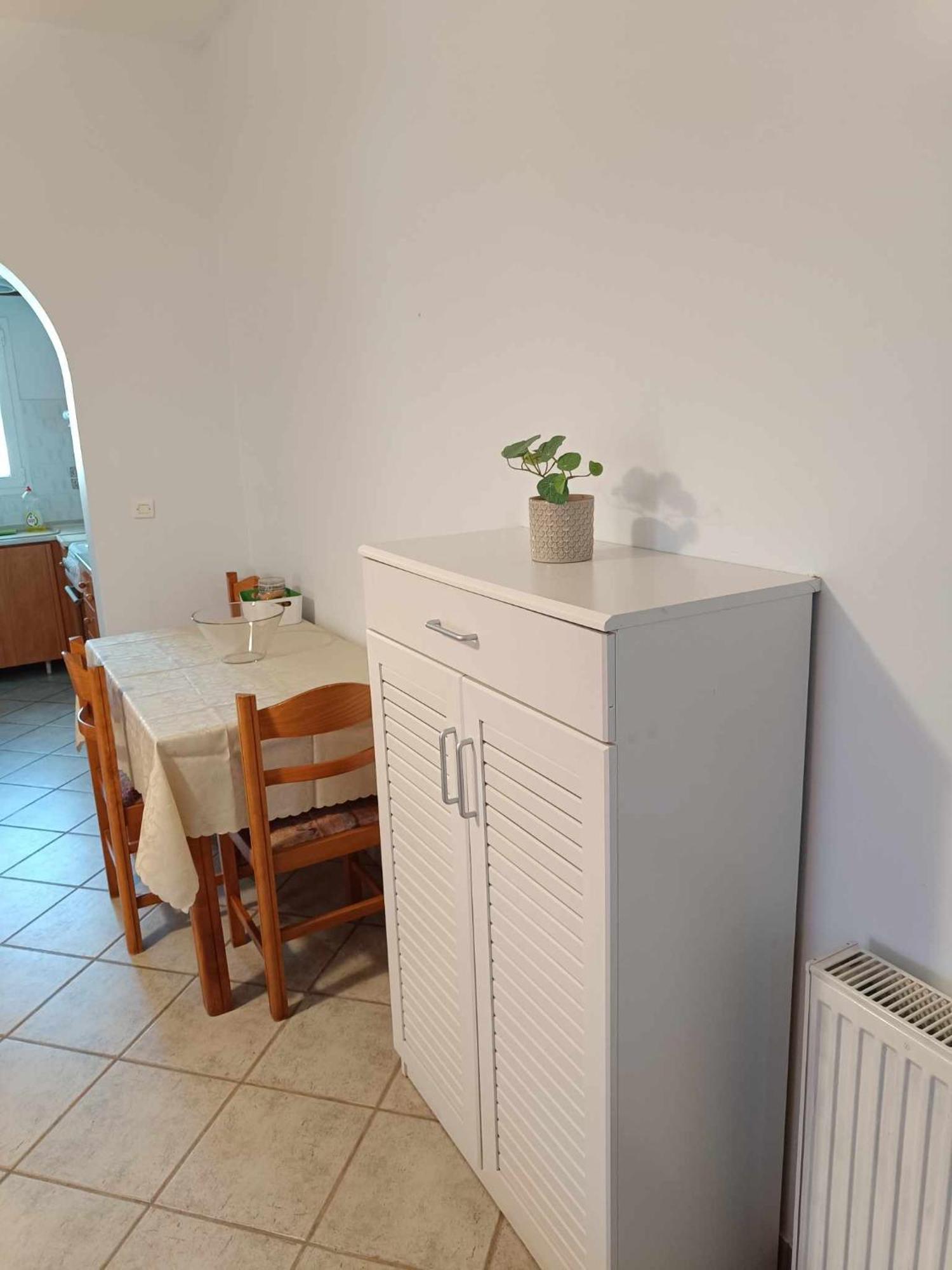 Athina Rooms Karvounades Εξωτερικό φωτογραφία